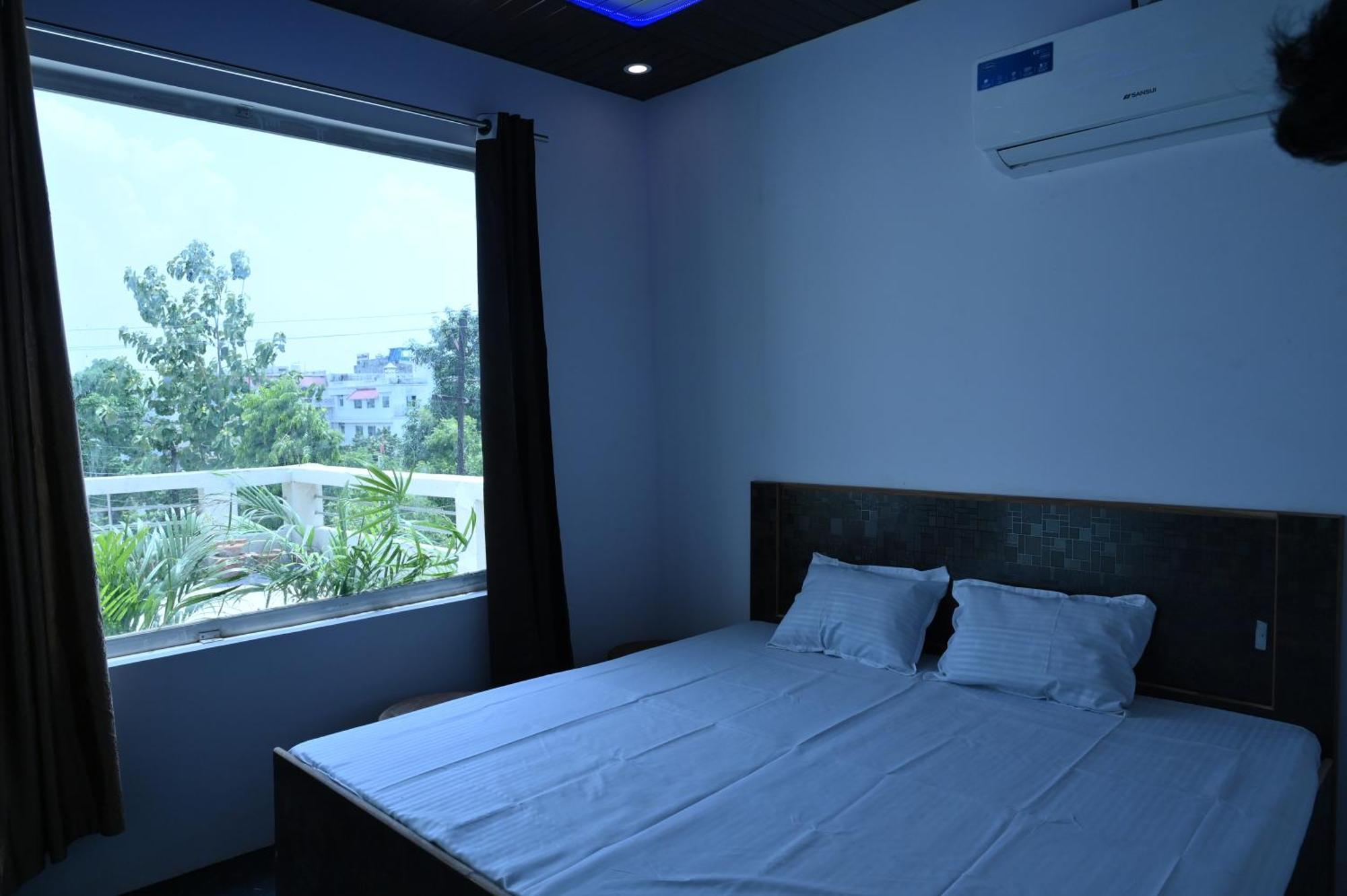 Privyrooms Gorakhpur Exterior photo