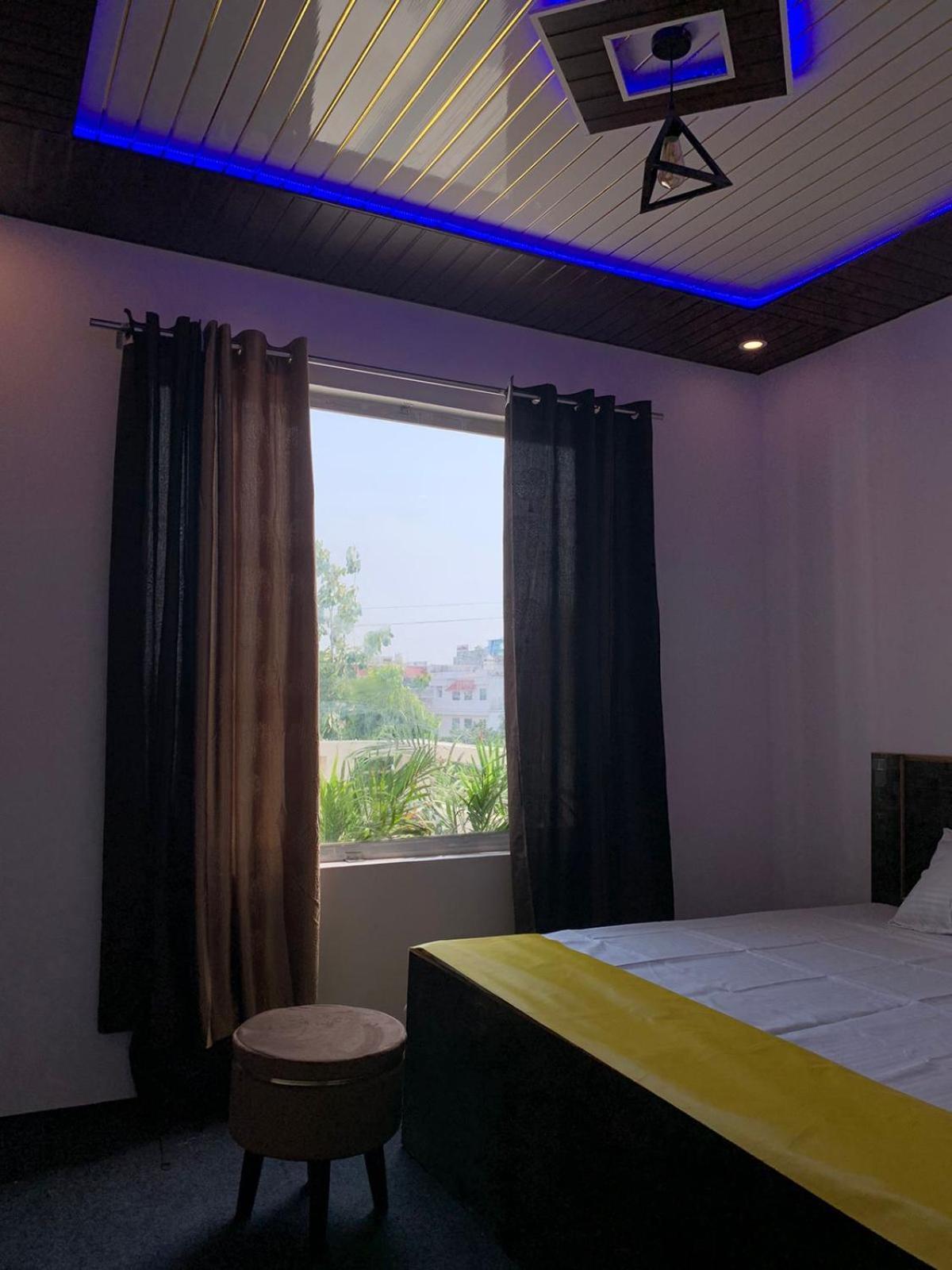 Privyrooms Gorakhpur Exterior photo