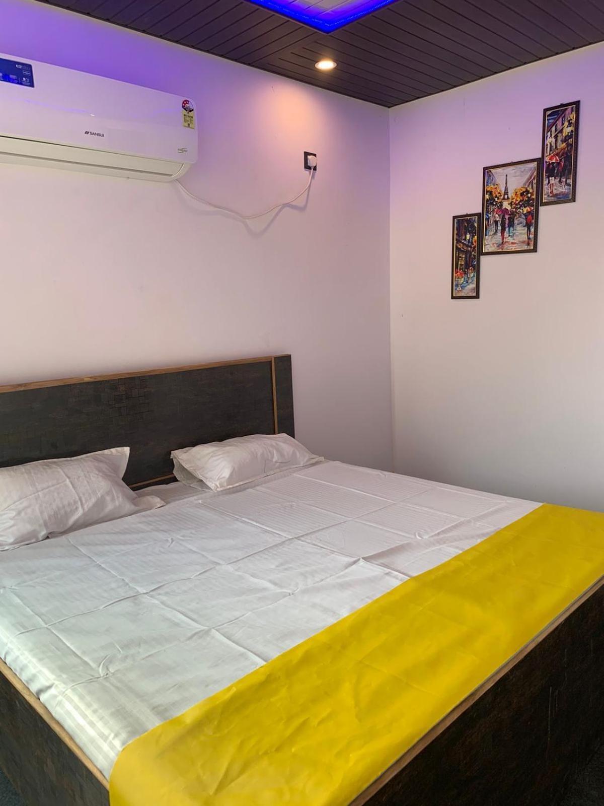 Privyrooms Gorakhpur Exterior photo