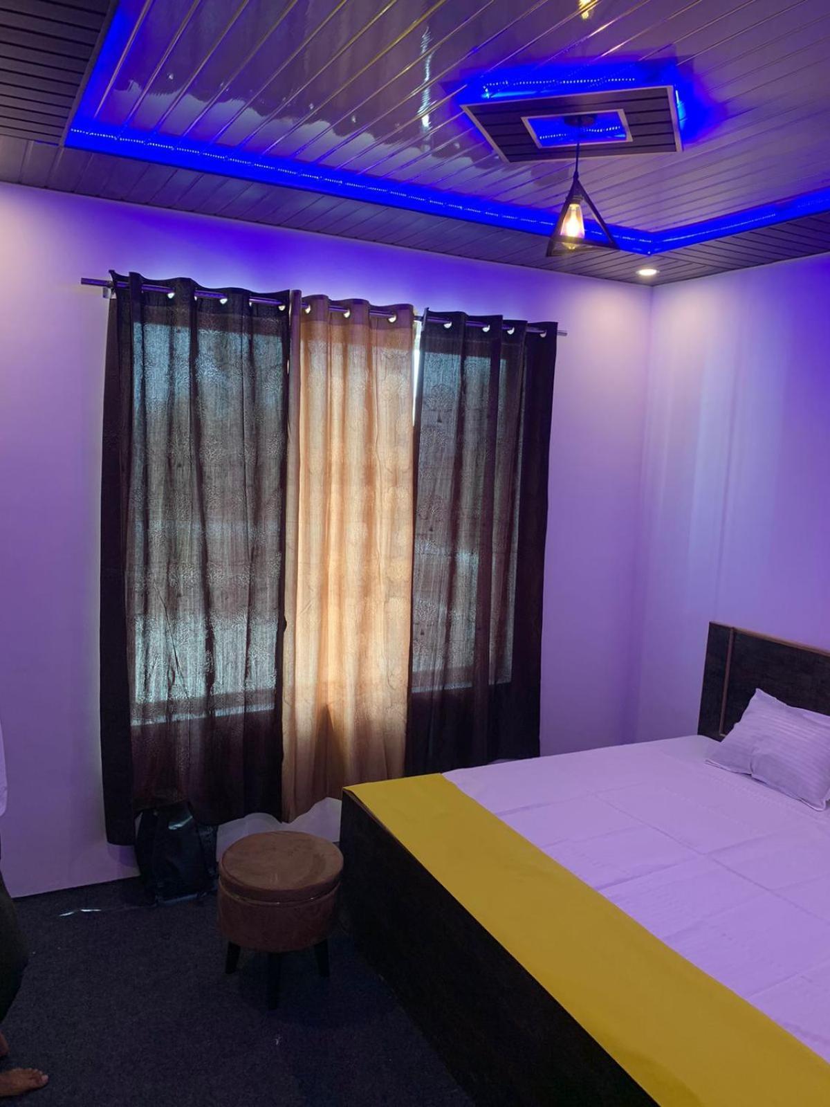 Privyrooms Gorakhpur Exterior photo