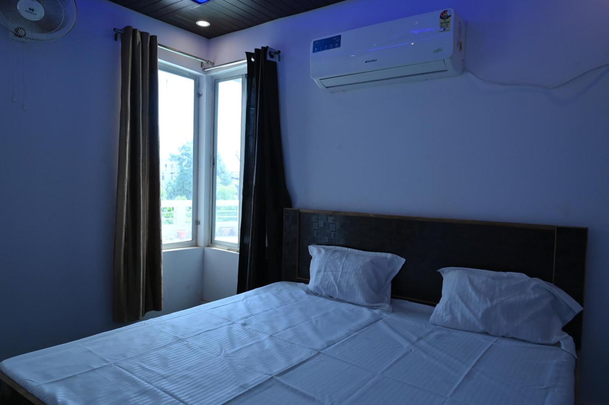 Privyrooms Gorakhpur Exterior photo